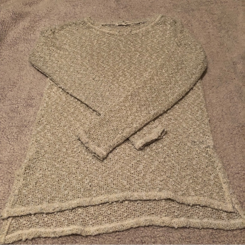 Juniors spring sweater